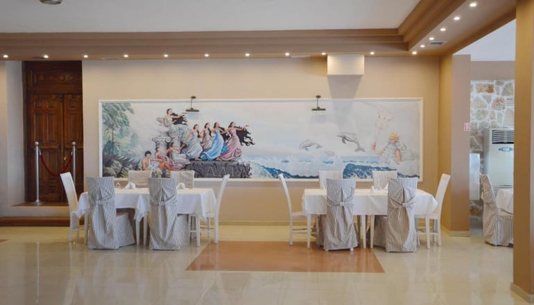 5* Alia Palace