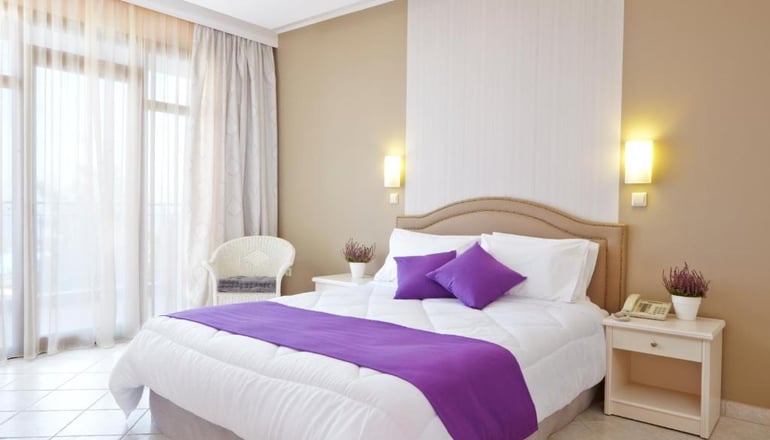 5* Alia Palace
