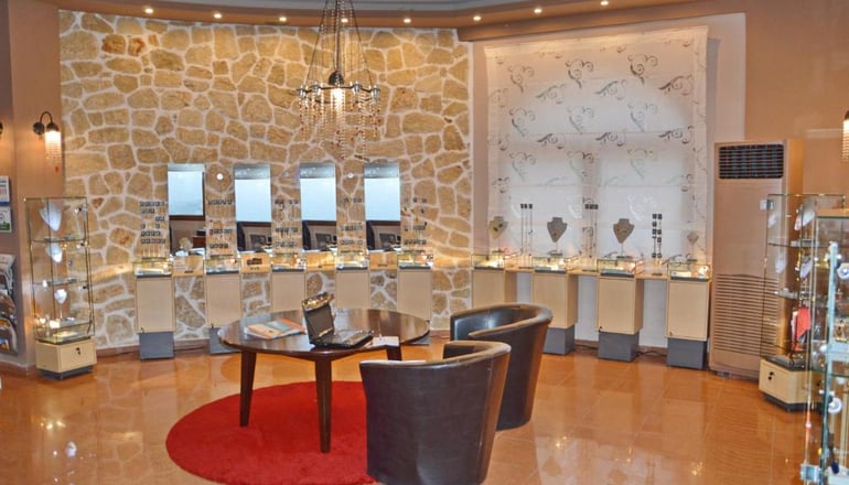 5* Alia Palace