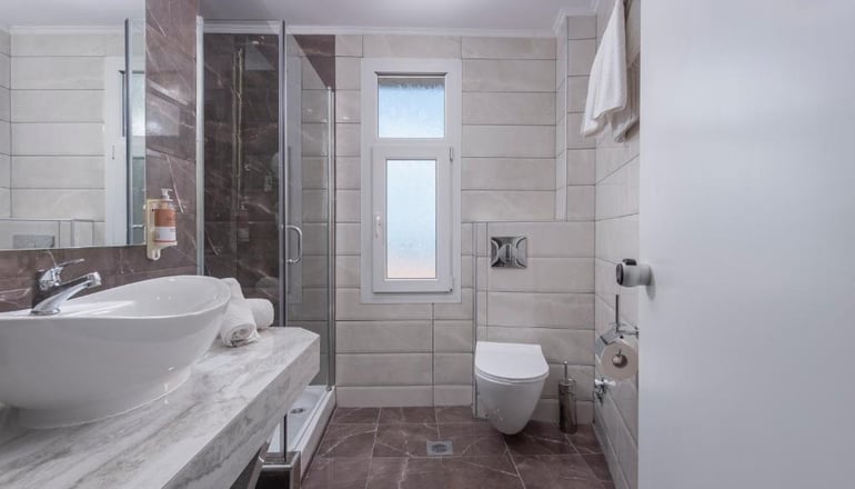 5* Alia Palace