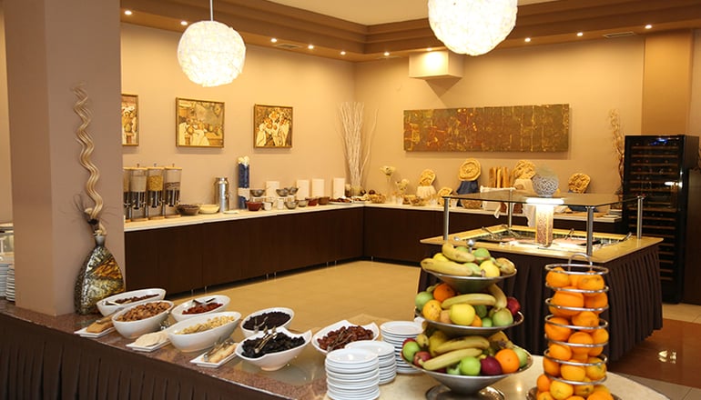 5* Alia Palace