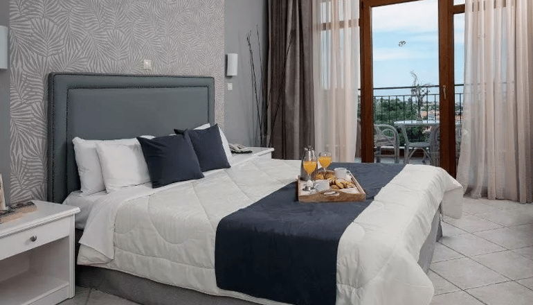 5* Alia Palace