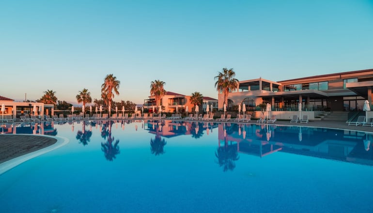 5* Almyros Beach Resort & Spa - Αχαράβη, Κέρκυρα
