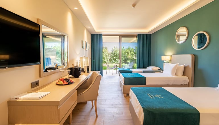 5* Almyros Beach Resort & Spa - Αχαράβη, Κέρκυρα