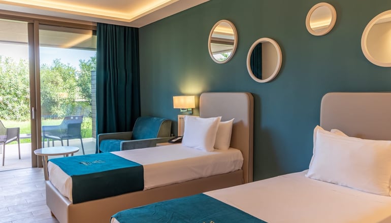 5* Almyros Beach Resort & Spa - Αχαράβη, Κέρκυρα