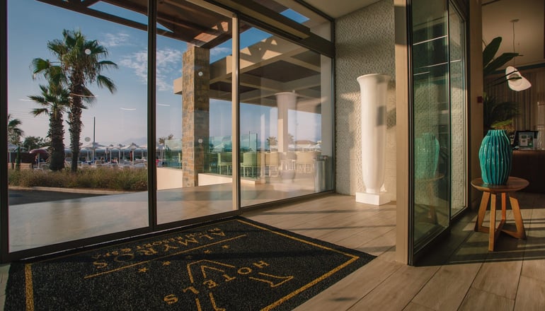 5* Almyros Beach Resort & Spa - Αχαράβη, Κέρκυρα