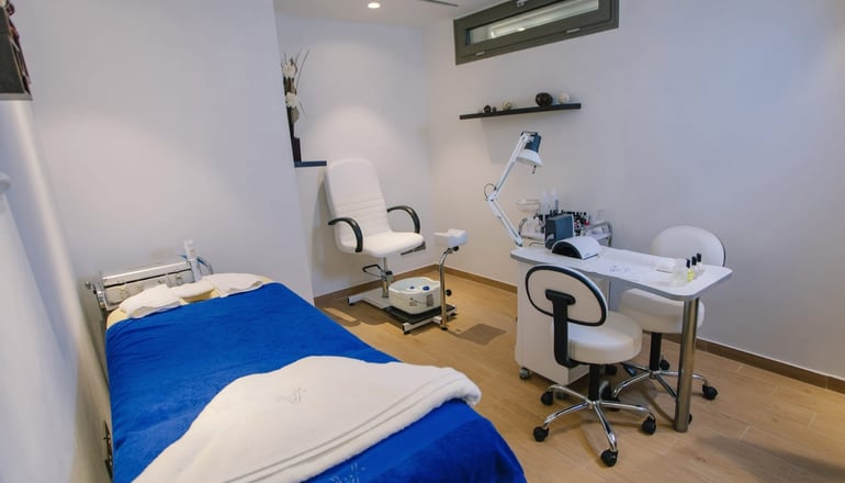 5* Almyros Beach Resort & Spa - Αχαράβη, Κέρκυρα