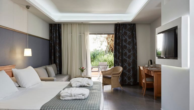 5* Apollo Palace Corfu