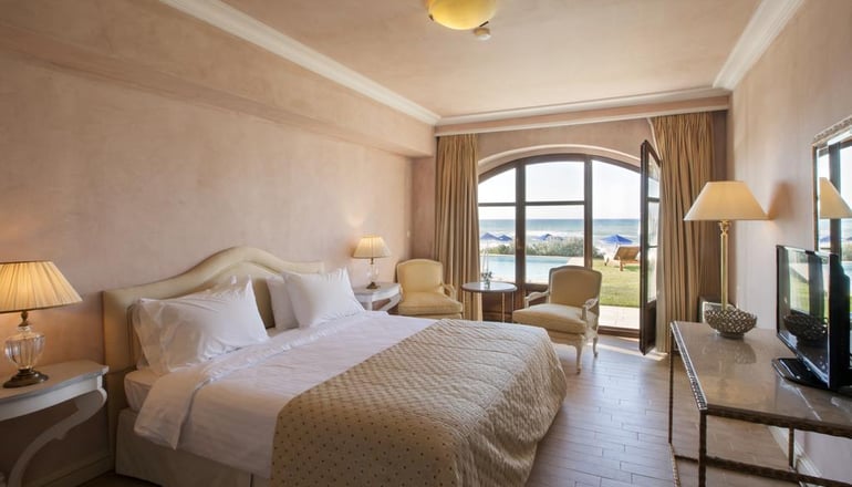 5* Aquila Rithymna Beach