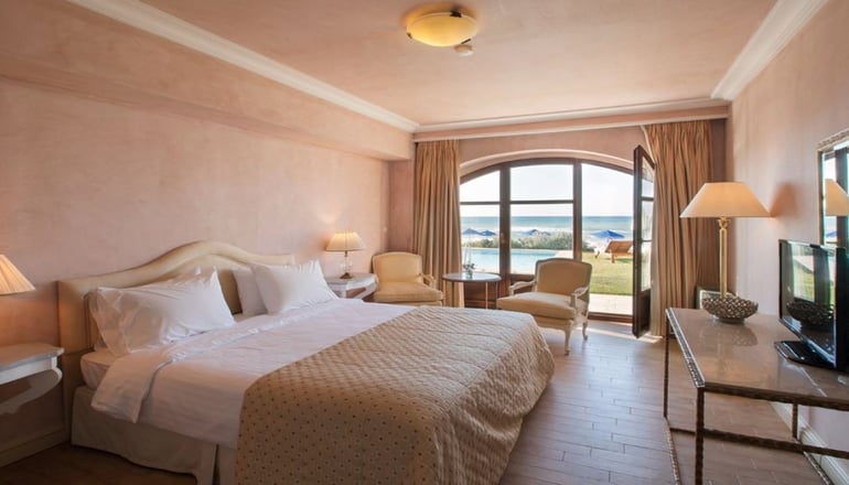 5* Aquila Rithymna Beach