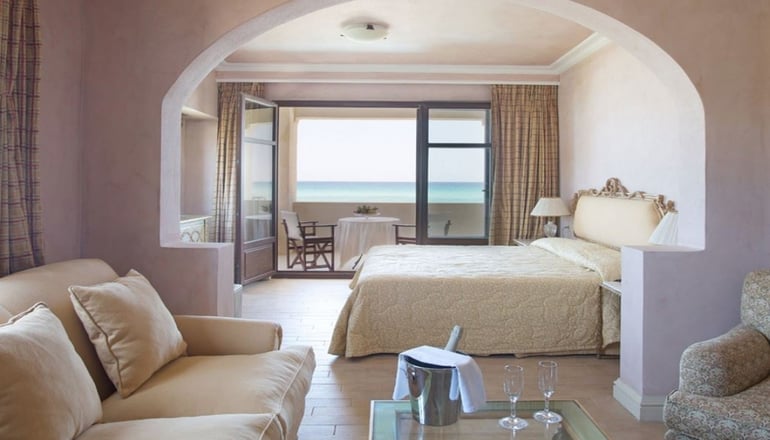 5* Aquila Rithymna Beach
