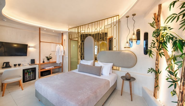 5* Athina Luxury Suites - Φηρά, Σαντορίνη