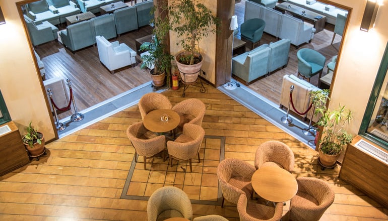 5* Avaris Hotel