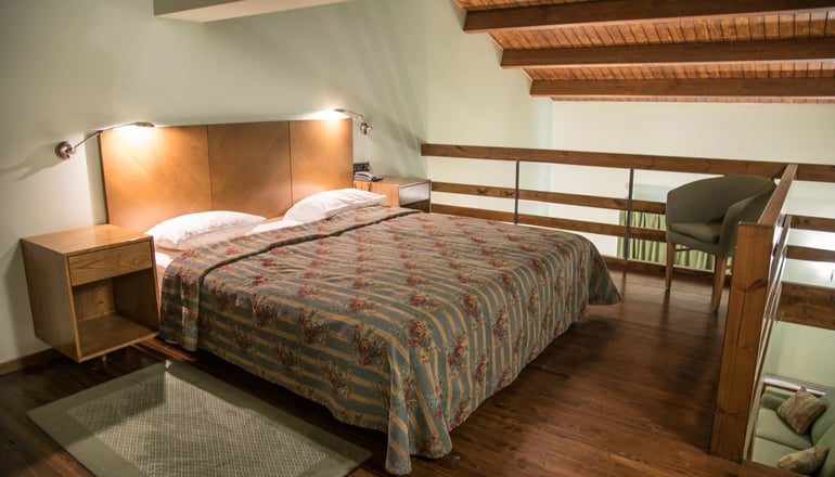 5* Avaris Hotel