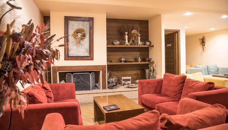 5* Avaris Hotel