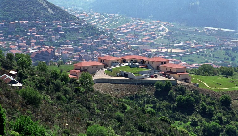 5* Avaris Hotel