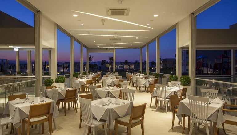 5* Blue Lagoon Princess - Καλύβες Πολυγύρου, Χαλκιδική