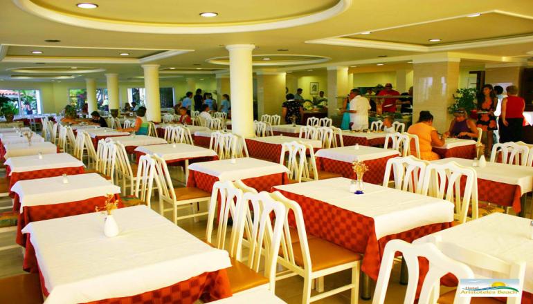 4* Aristoteles Beach Hotel