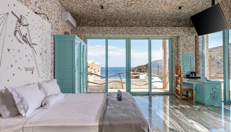 5* Calilo - Παραλία Παπάς, Ίος