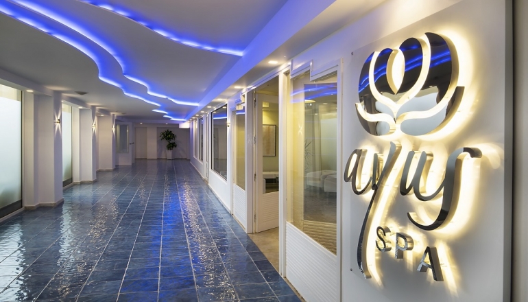 5* Mr & Mrs White Crete Resort & Spa