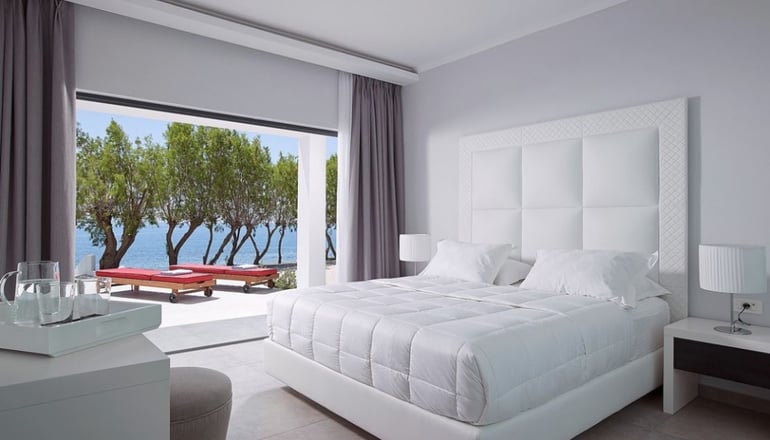 5* Dimitra Beach Resort