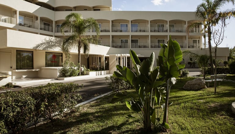 5* Domes Aulus Zante, Autograph Collection