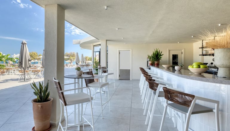 5* Domes Aulus Zante, Autograph Collection