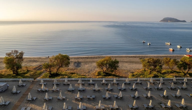 5* Domes Aulus Zante, Autograph Collection