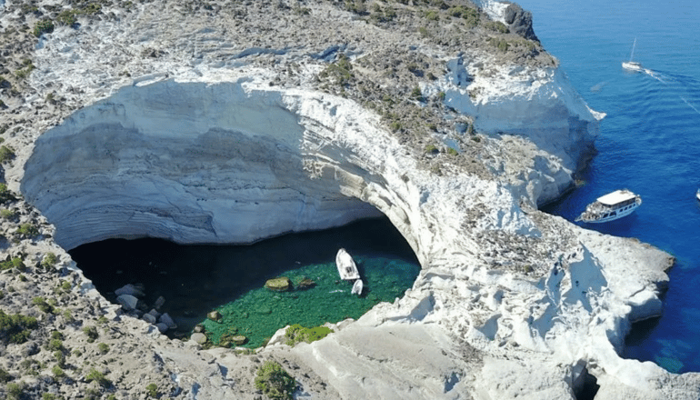 5* Domes White Coast - Μύτακας, Μήλος