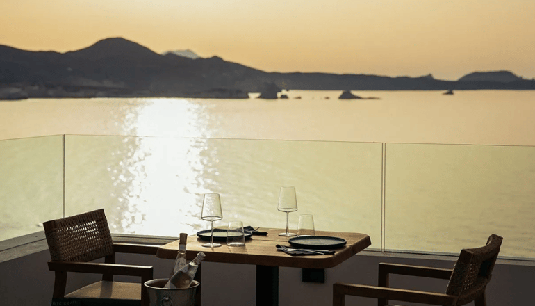 5* Domes White Coast - Μύτακας, Μήλος