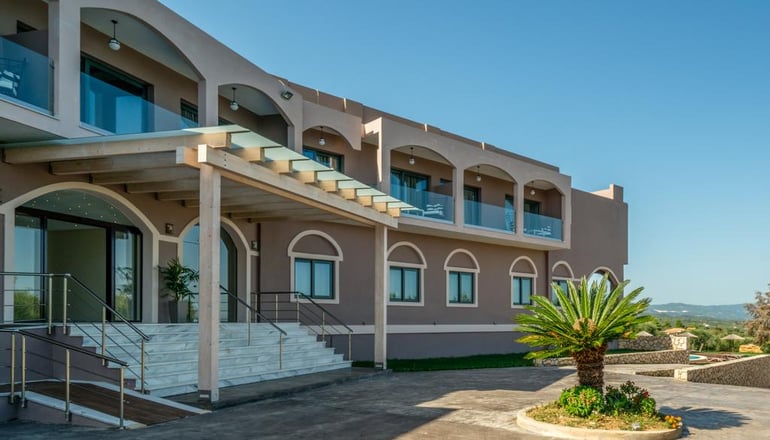 5* Elegance Luxury Executive Suites