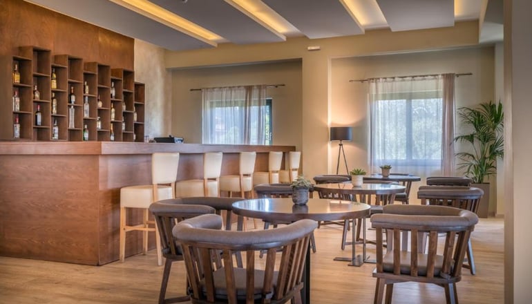 5* Elegance Luxury Executive Suites