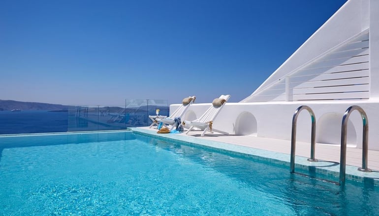 5* Filotera Suites Santorini