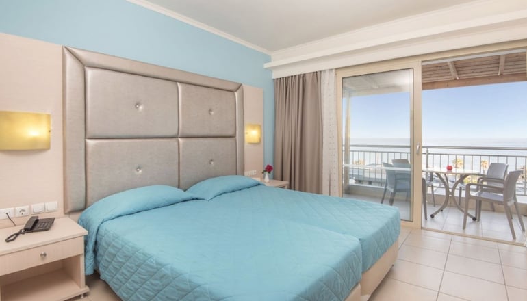 5* Grand Blue Beach