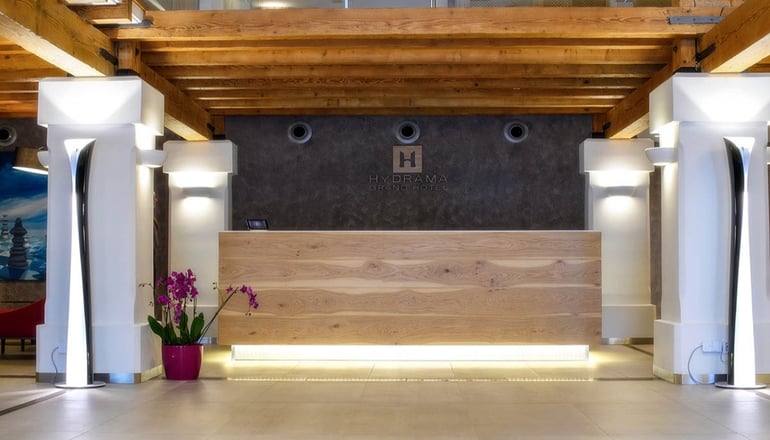 5* HYDRAMA GRAND HOTEL
