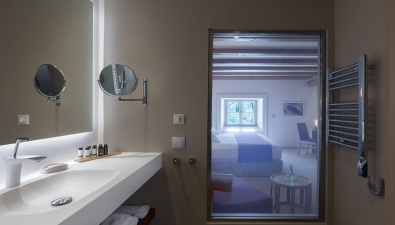 5* HYDRAMA GRAND HOTEL