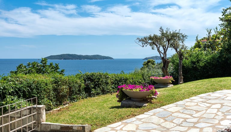 5* Kassandra Bay Resort, Suites & SPA