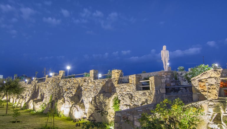 5* Kouros Palace