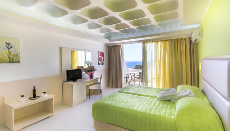 5* Kouros Palace