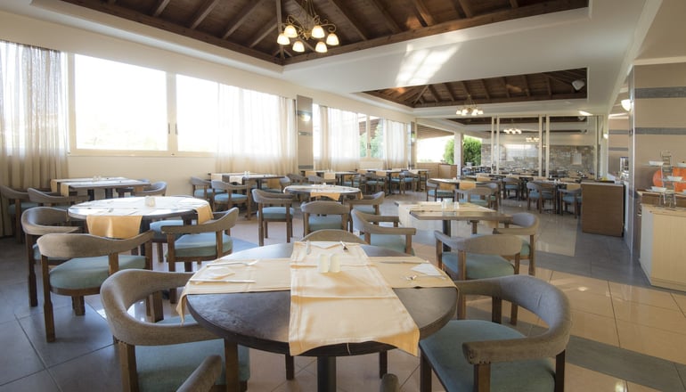 5* Kouros Palace