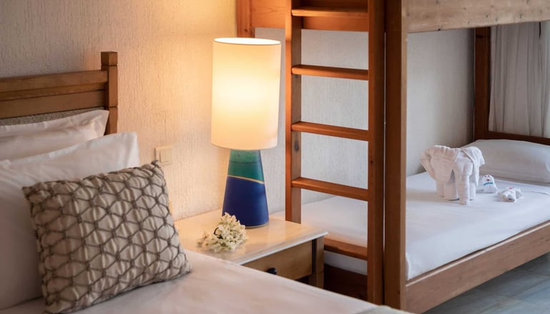 5* Leptos Panorama Hotel