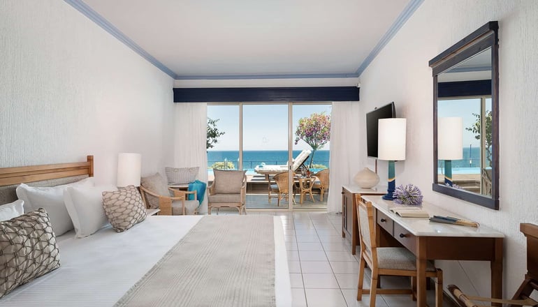 5* Leptos Panorama Hotel