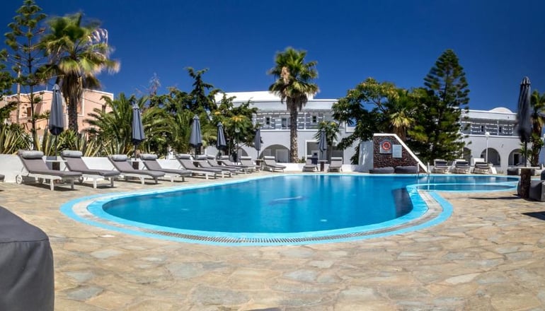 5* Maistros Village Hotel - Καρτεράδος, Σαντορίνη