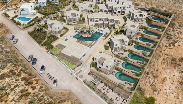 5* Andronis Minois Hotel