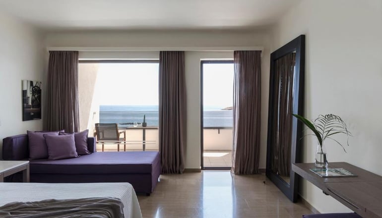 5* Minos Palace hotel & suites
