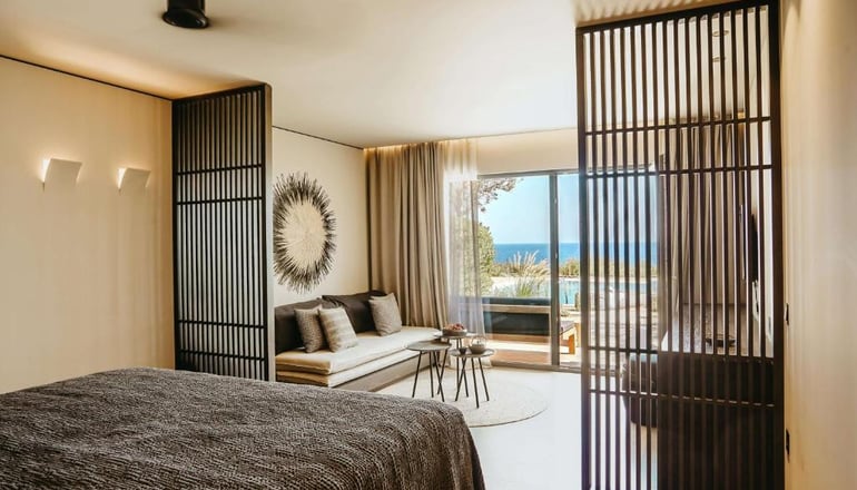 5* Minos Palace hotel & suites