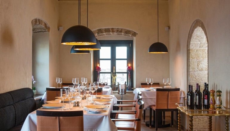 5* Moni Emvasis Luxury Suites