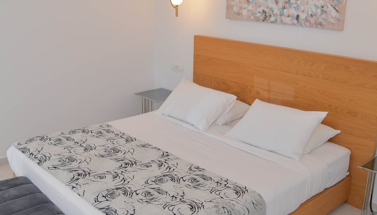 5* Mythical Coast Wellness Retreat