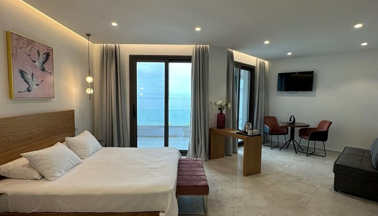 5* Mythical Coast Wellness Retreat