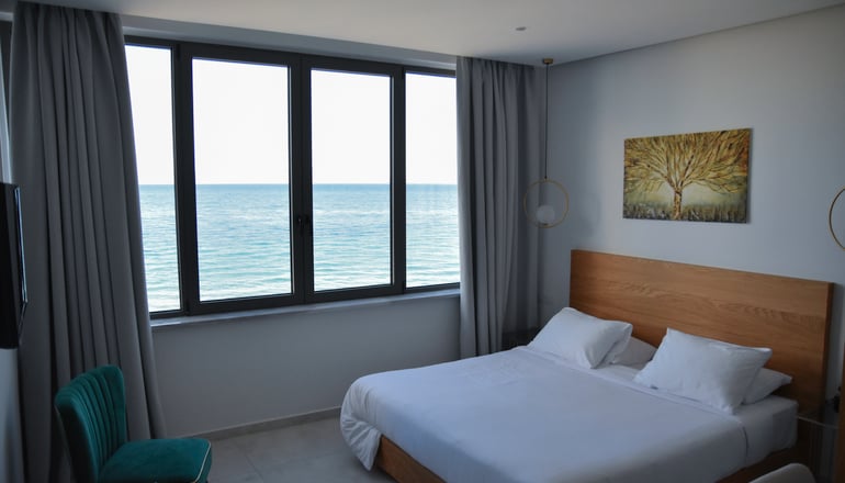 5* Mythical Coast Wellness Retreat